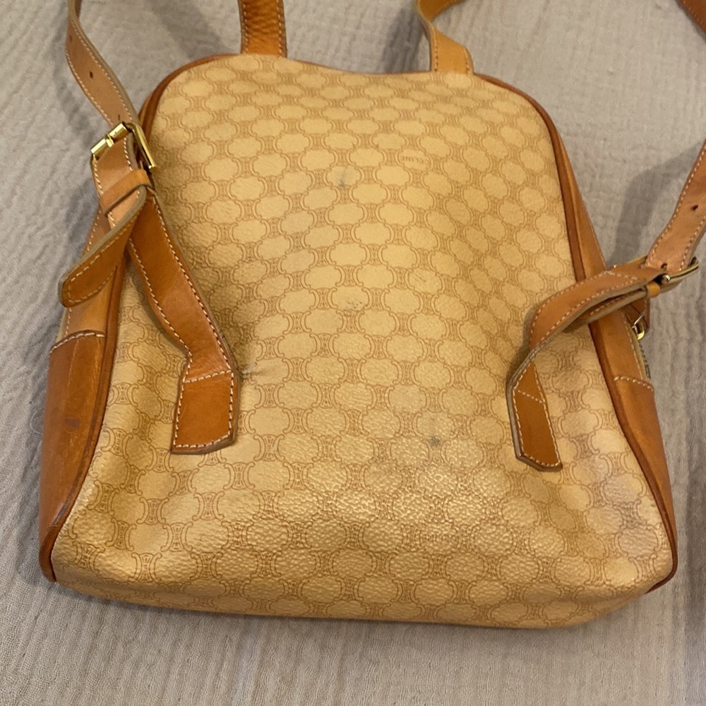 Celine Vintage Tan Backpack Elegant and Functional - Picture 4 of 13